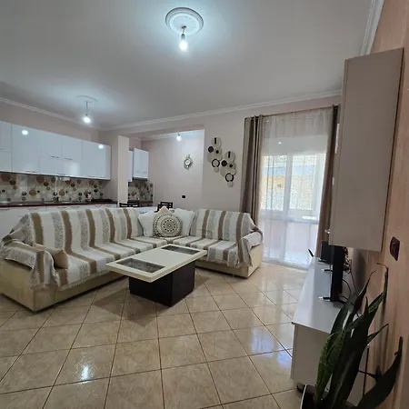 Lungomare Seaside 2 Bedroom Wlora